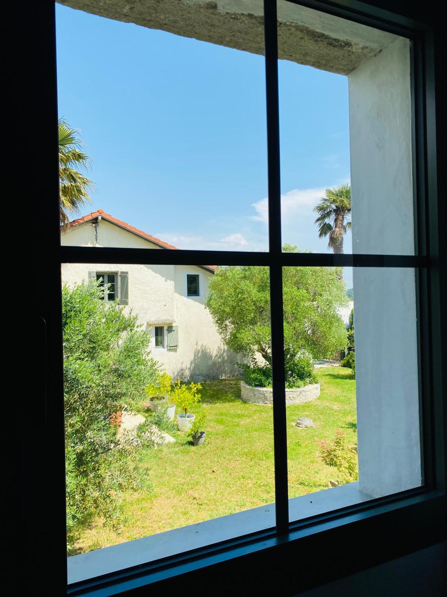 דירות La Bastide De Guiche Entre Ocean Et Montagnes מראה חיצוני תמונה