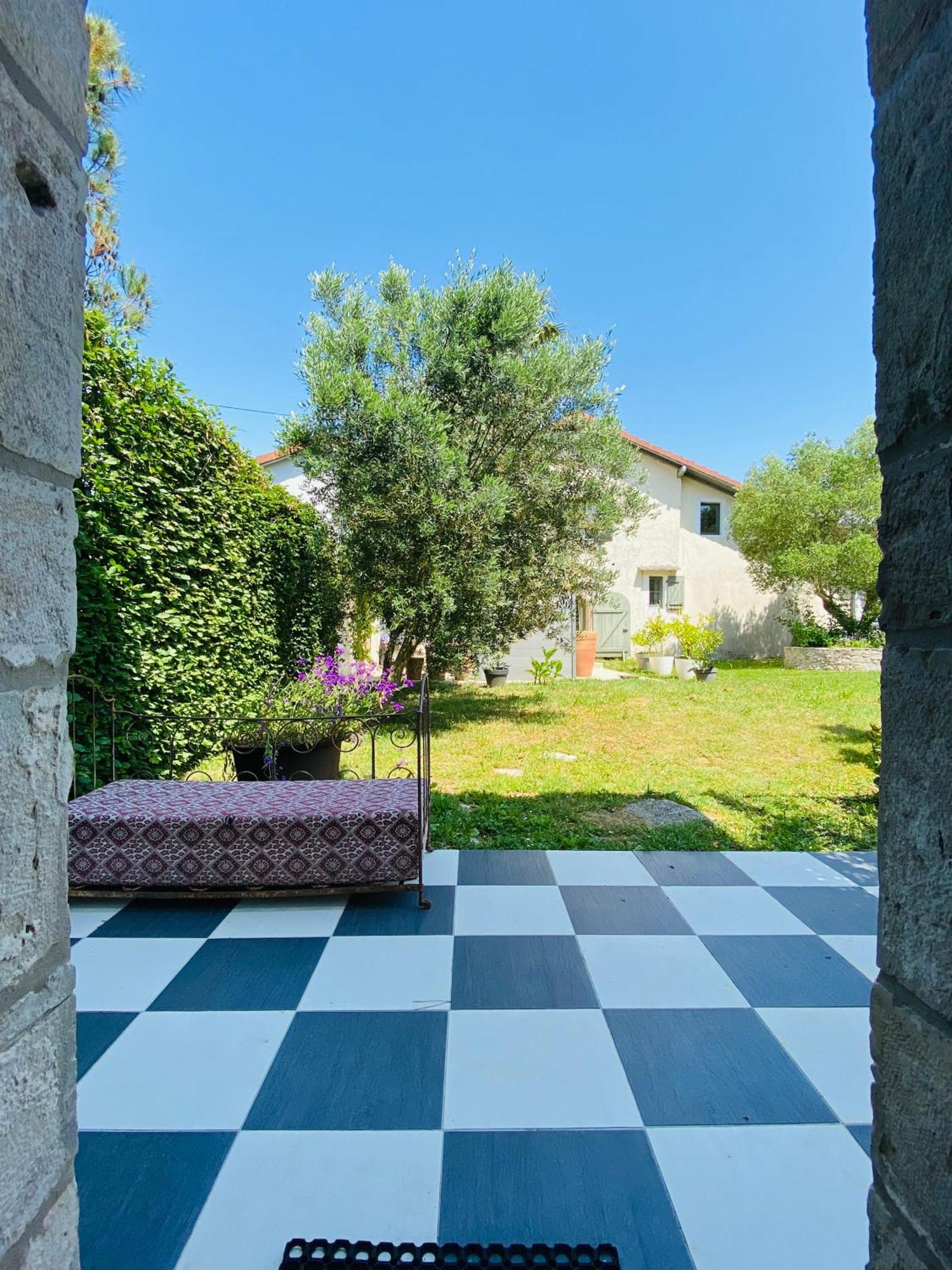 דירות La Bastide De Guiche Entre Ocean Et Montagnes מראה חיצוני תמונה