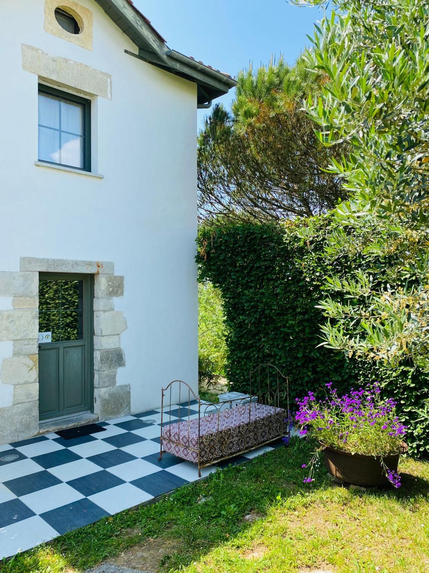 דירות La Bastide De Guiche Entre Ocean Et Montagnes מראה חיצוני תמונה